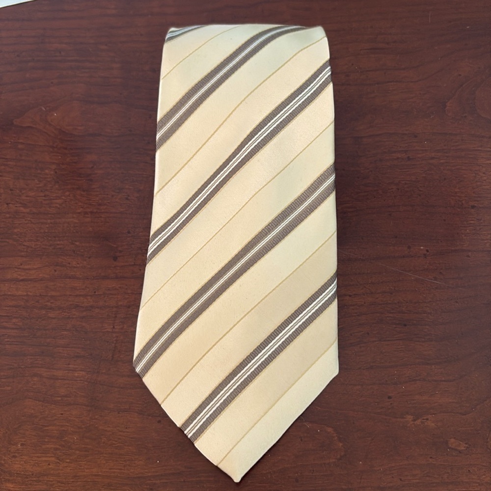 Donald J Trump Signature Collection Striped Silk Tie Men's